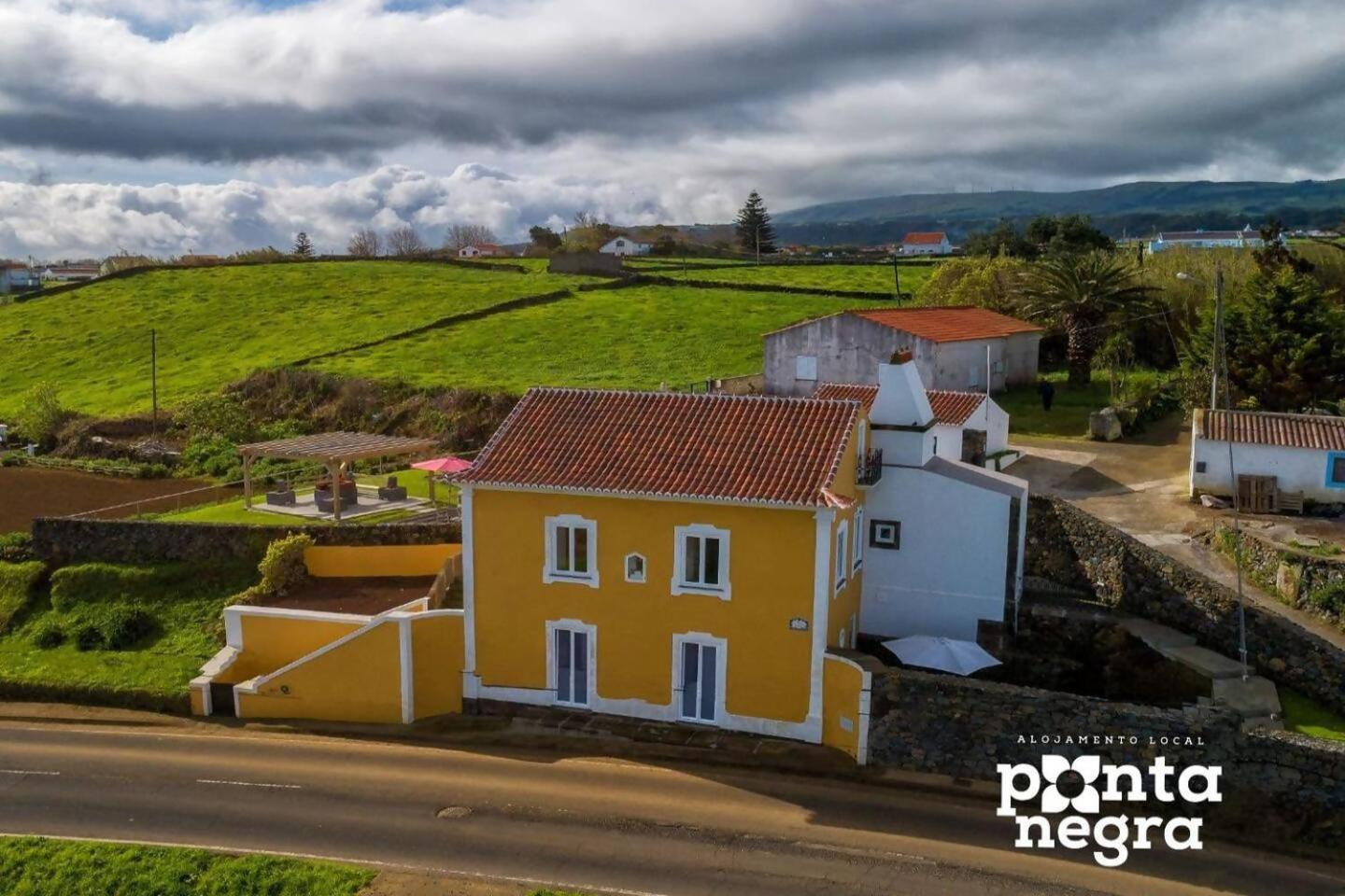 Casa Das Lajes By Ponta Negra Azores Malicias Exterior photo
